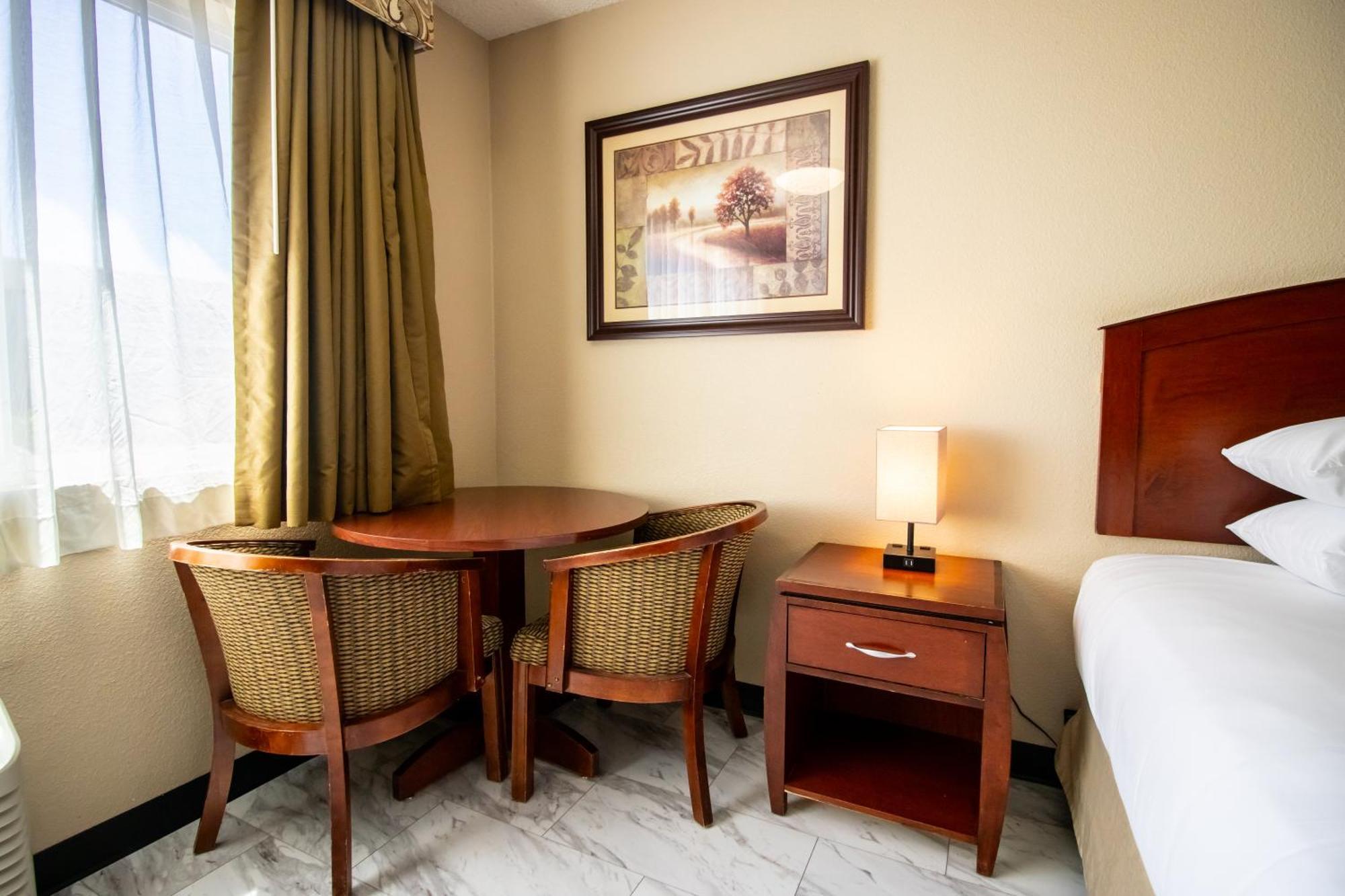 Red Lion Inn & Suites Vancouver Eksteriør bilde