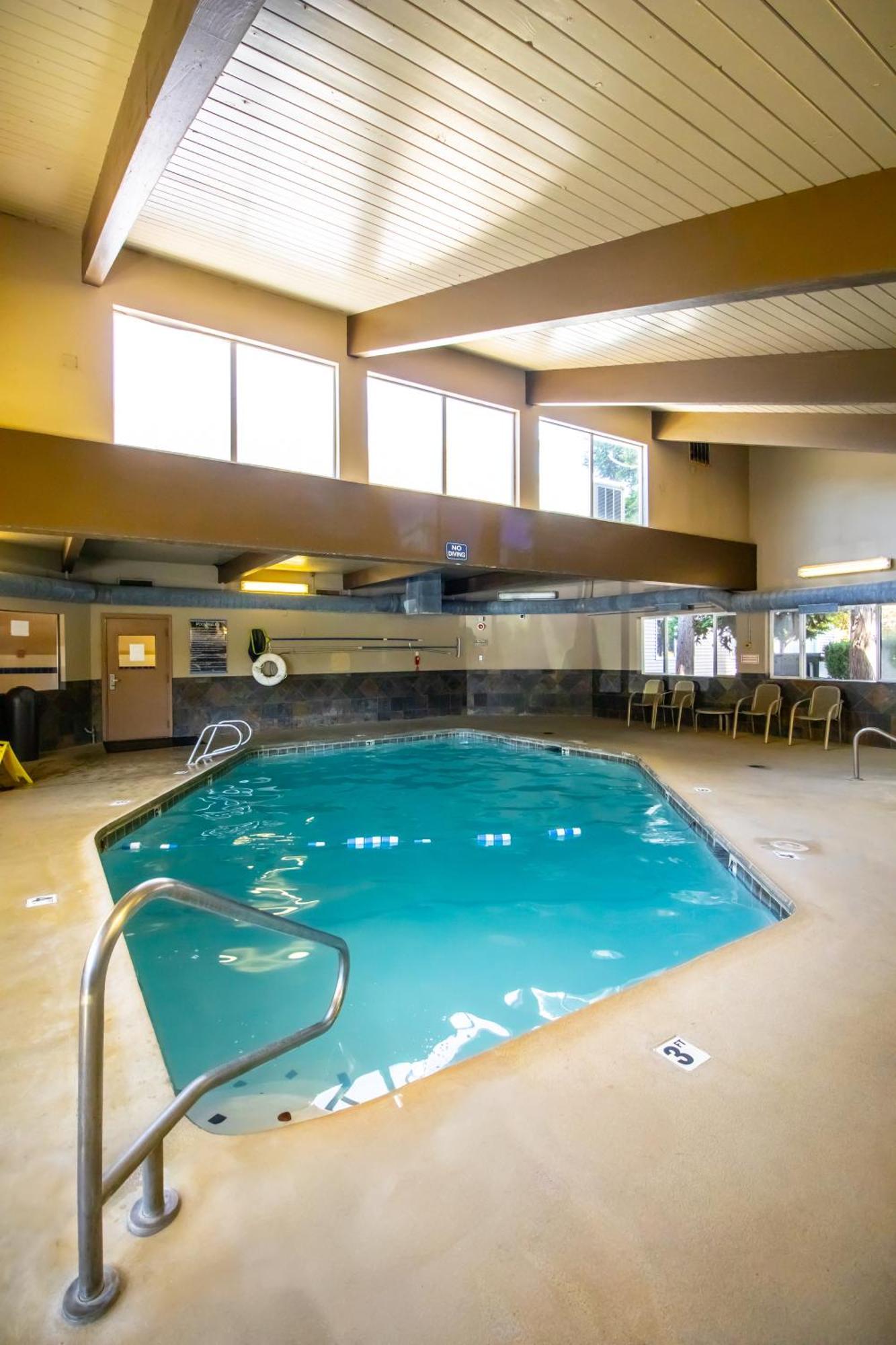 Red Lion Inn & Suites Vancouver Eksteriør bilde
