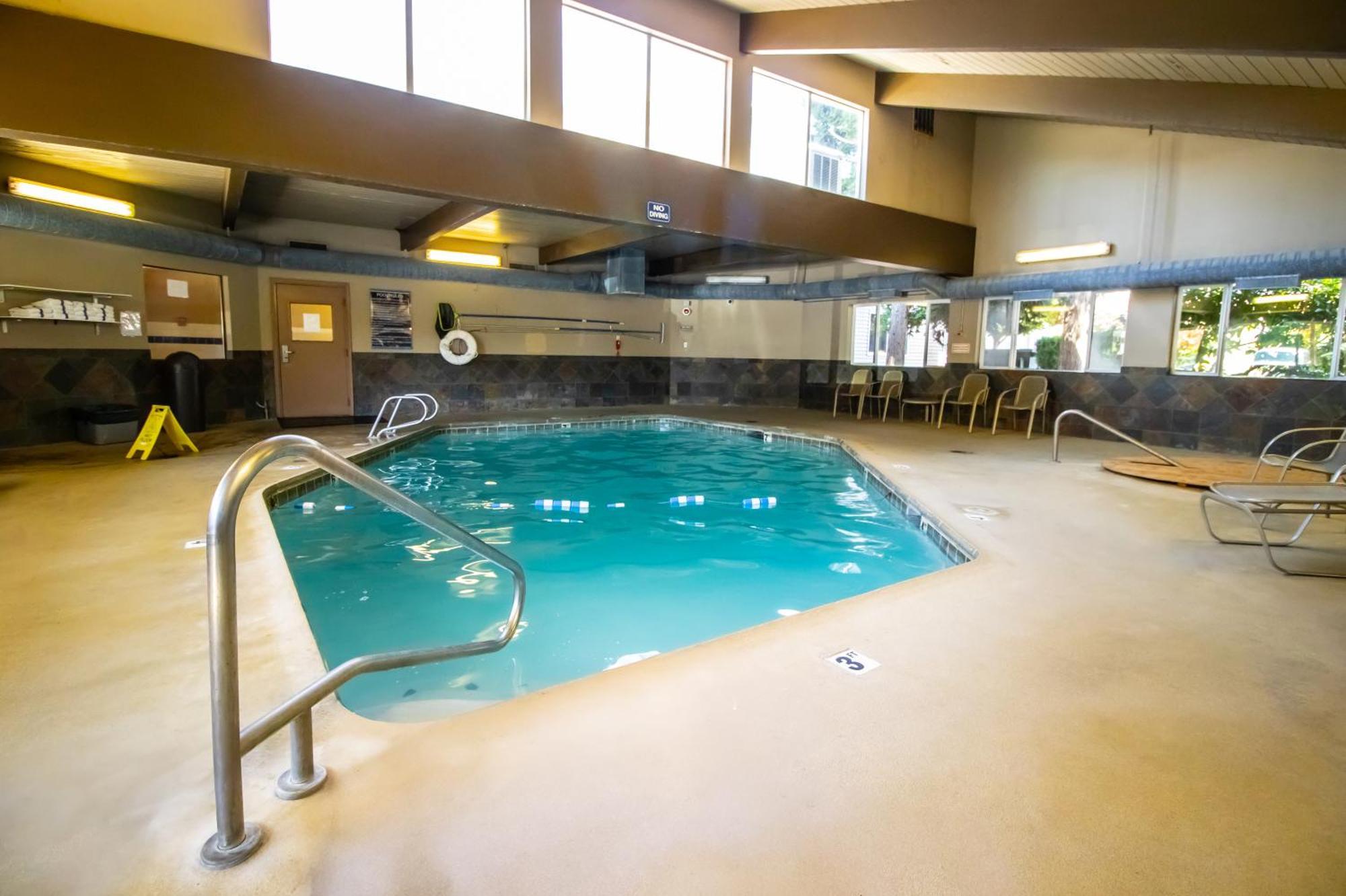 Red Lion Inn & Suites Vancouver Eksteriør bilde