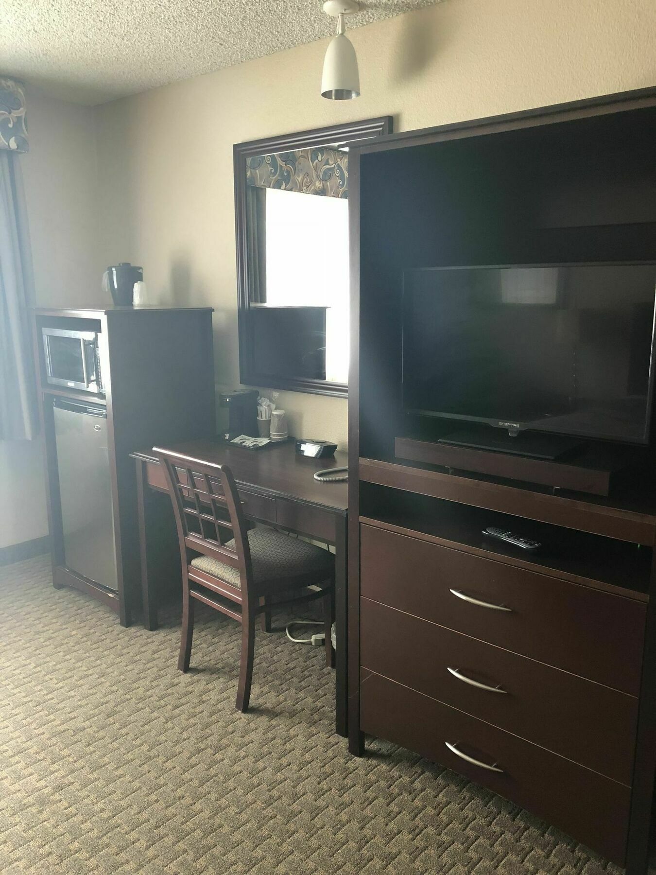 Red Lion Inn & Suites Vancouver Eksteriør bilde